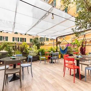 Hotell Britannia, Genua